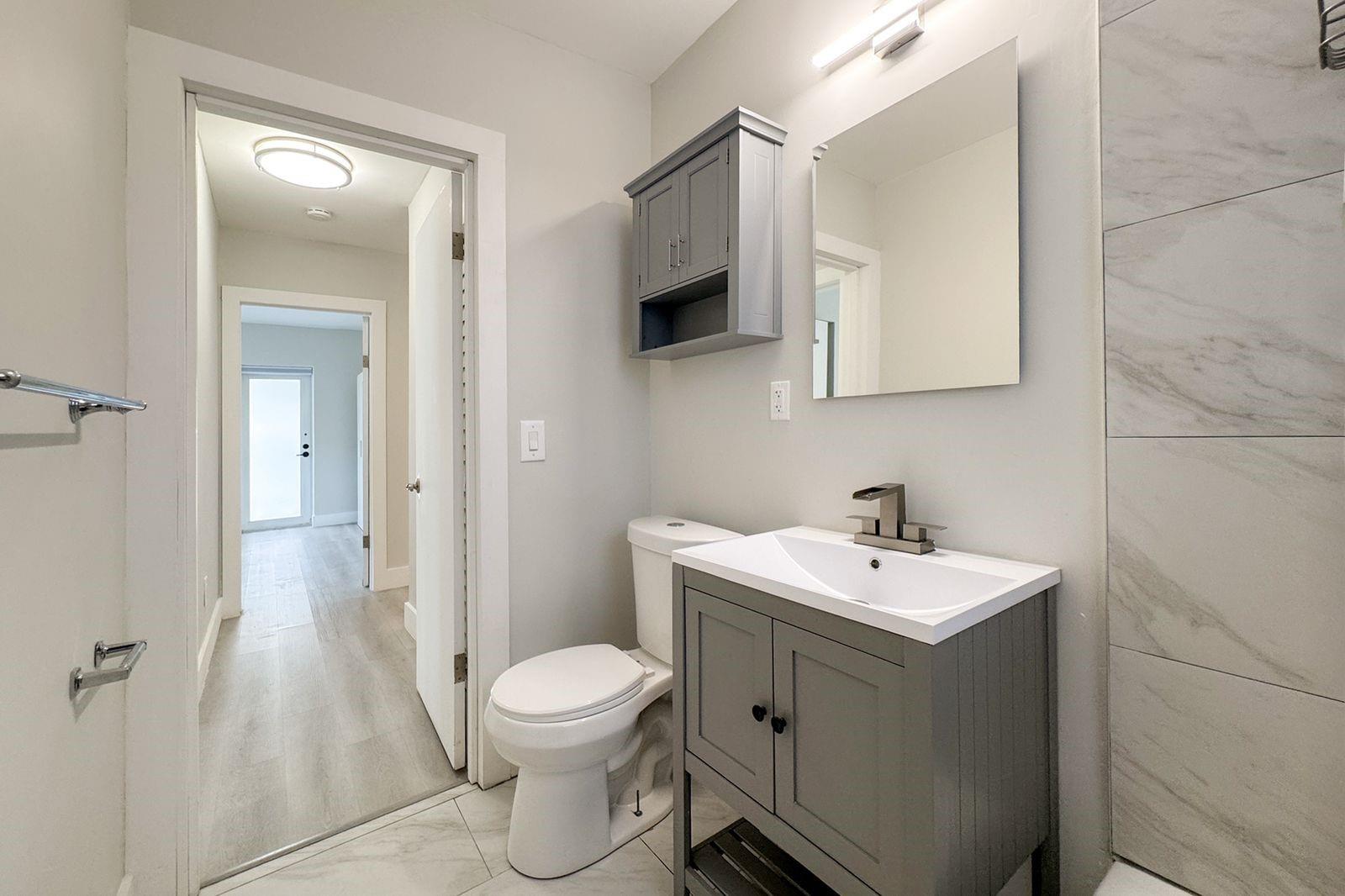 Middle River Park 5-28 B - Residential Lease