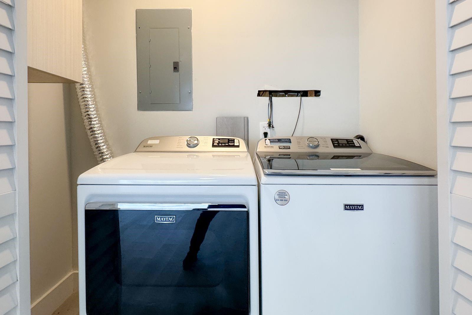 Middle River Park 5-28 B - Residential Lease