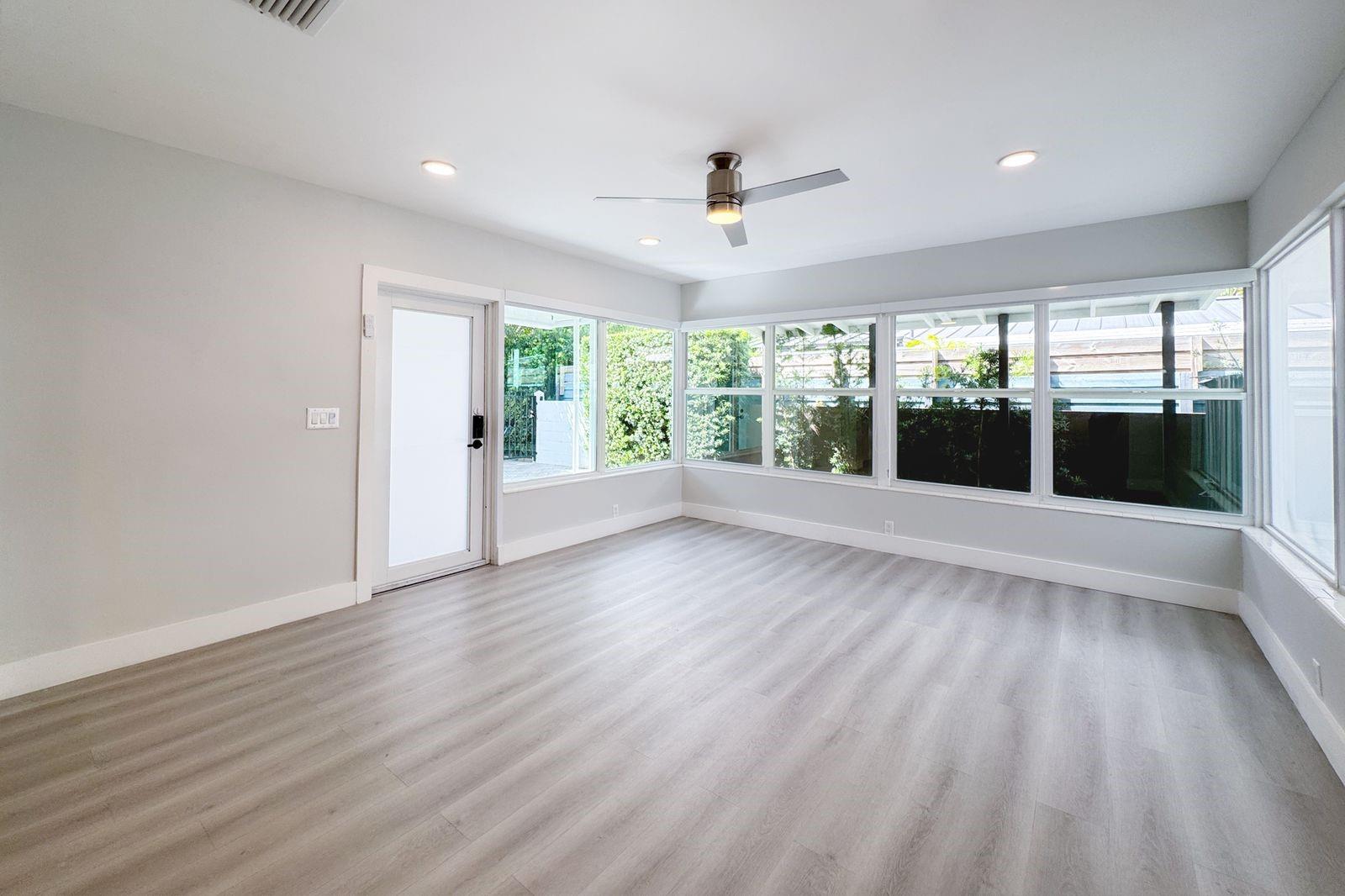 Middle River Park 5-28 B - Residential Lease