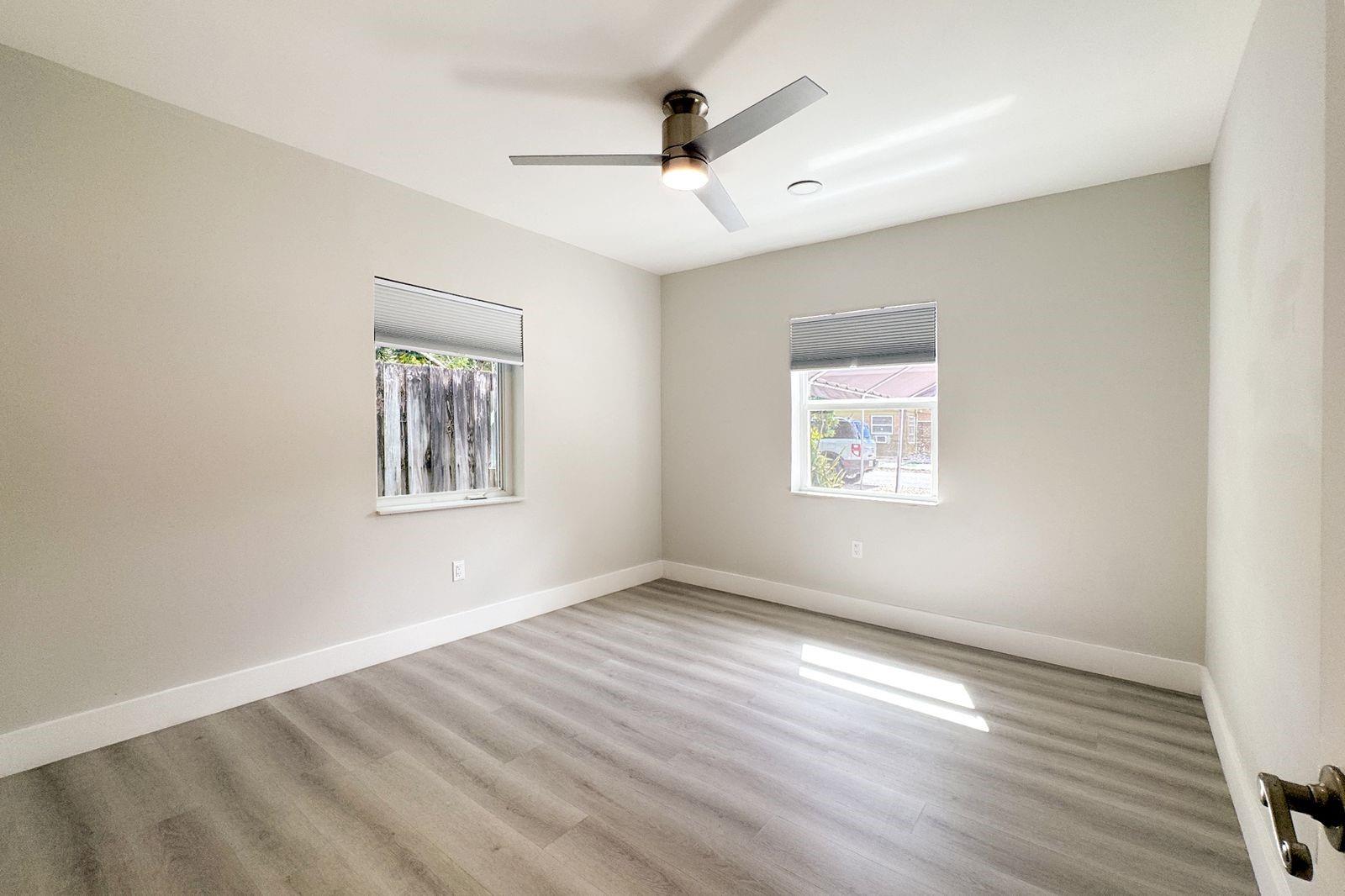 Middle River Park 5-28 B - Residential Lease