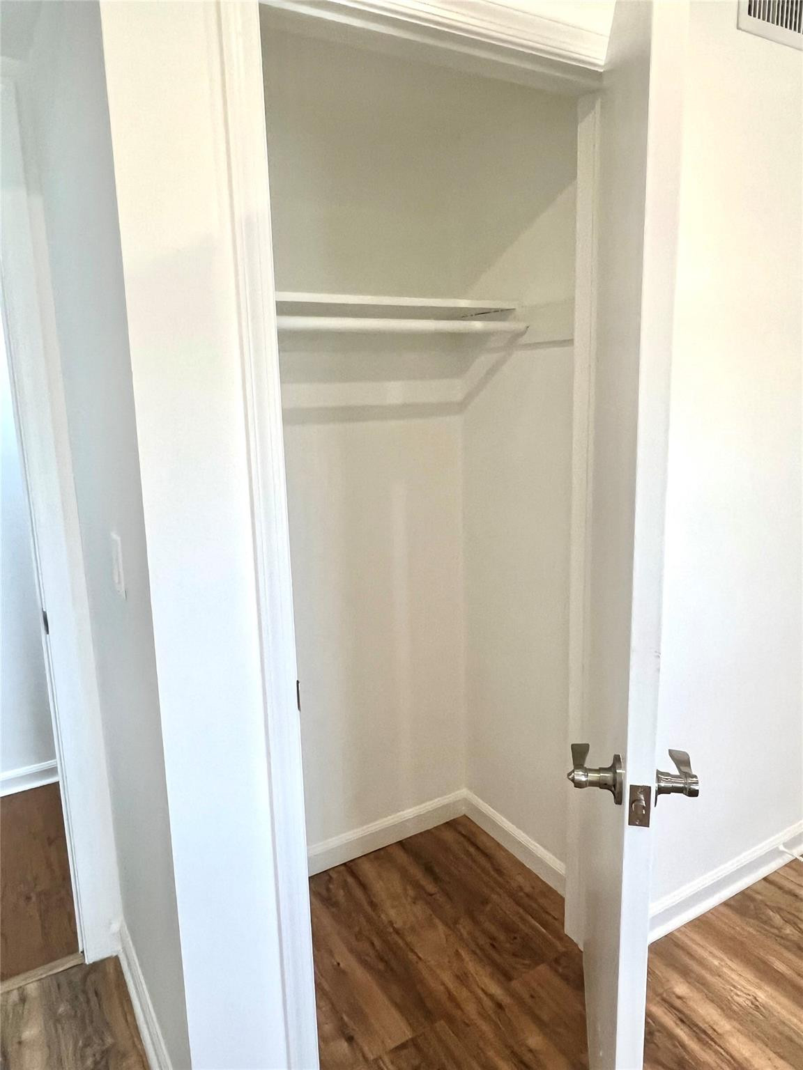 IMPERIAL POINT COLONNADES - Residential