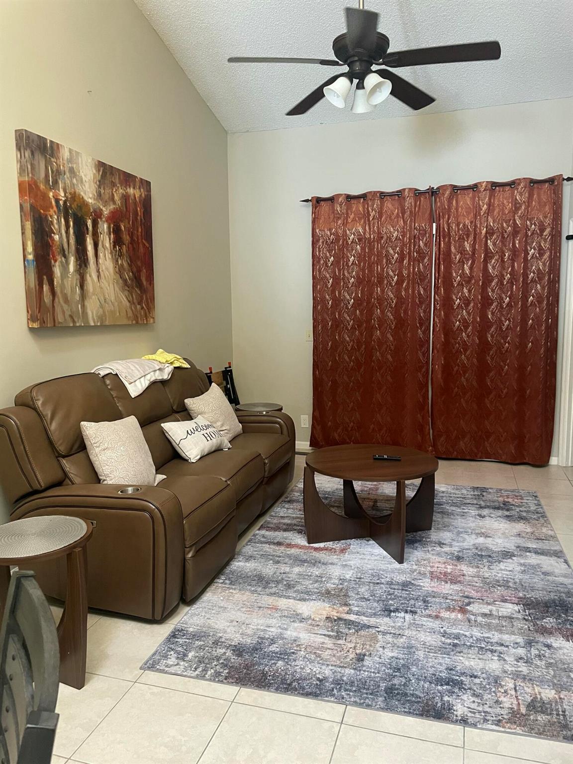 COLLINWOOD HEIGHTS 4 - Residential Lease