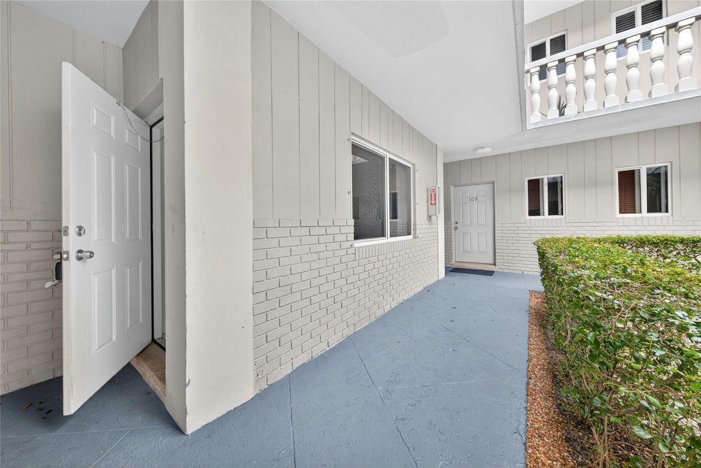 Photo of 199 E Mcnab Rd #107, Pompano Beach, FL 33060 (MLS # F10535227)