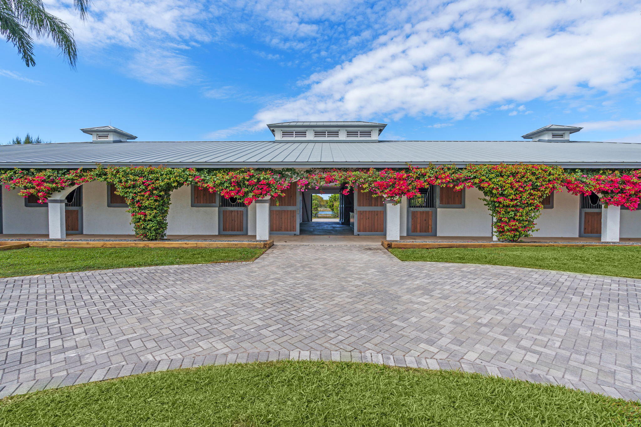 SOUTHFIELDS WELLINGTON COUNTRY - Residential Lease