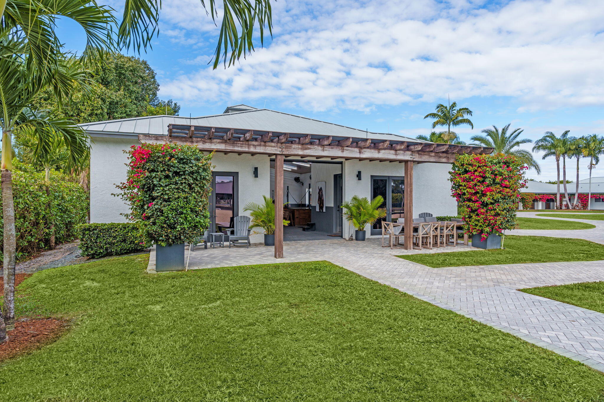 SOUTHFIELDS WELLINGTON COUNTRY - Residential Lease