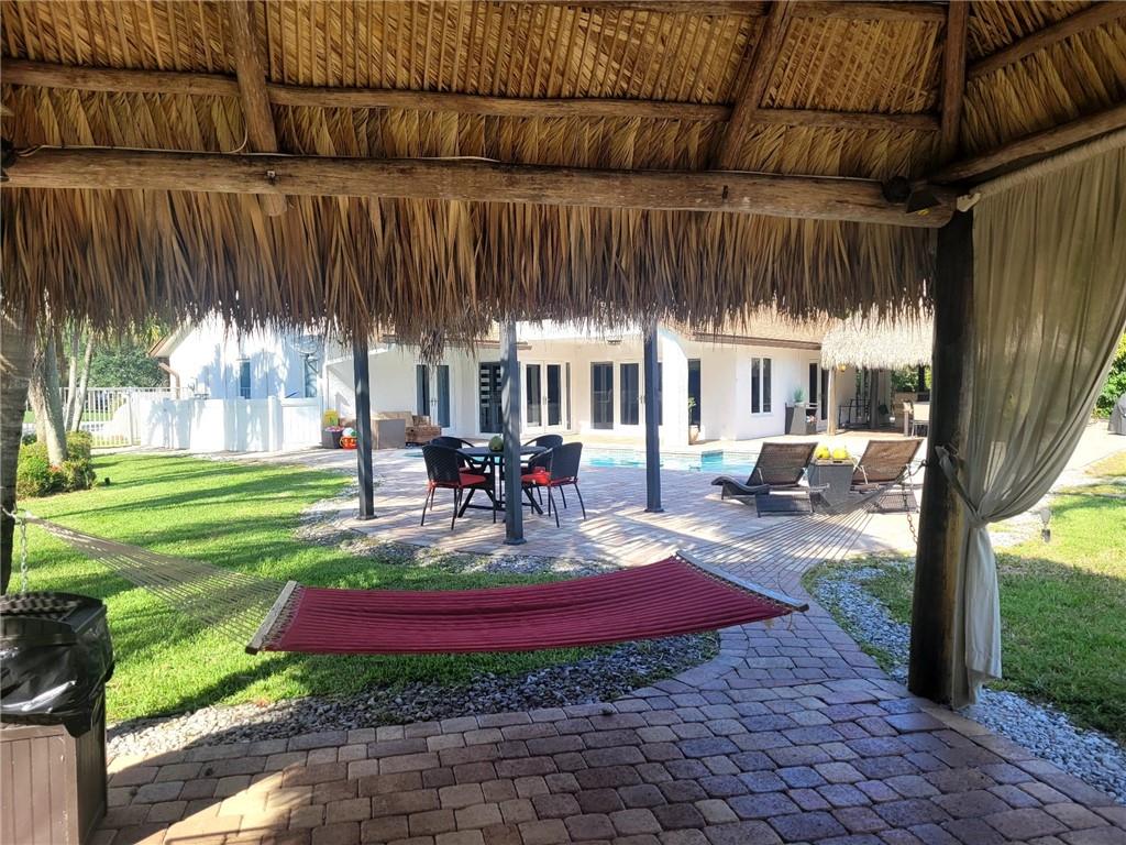 WINSTON PARK SEC ONE-A - Residential