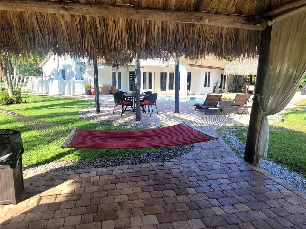 WINSTON PARK SEC ONE-A - Residential