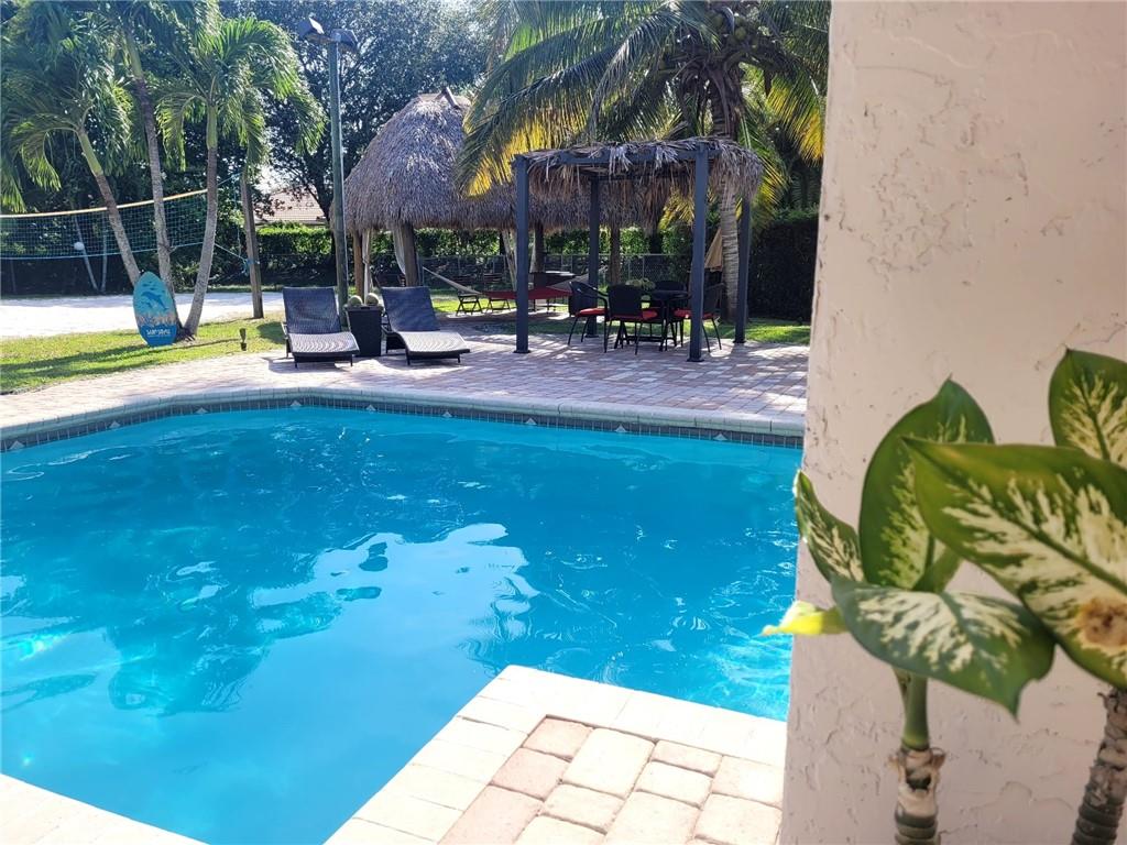 WINSTON PARK SEC ONE-A - Residential