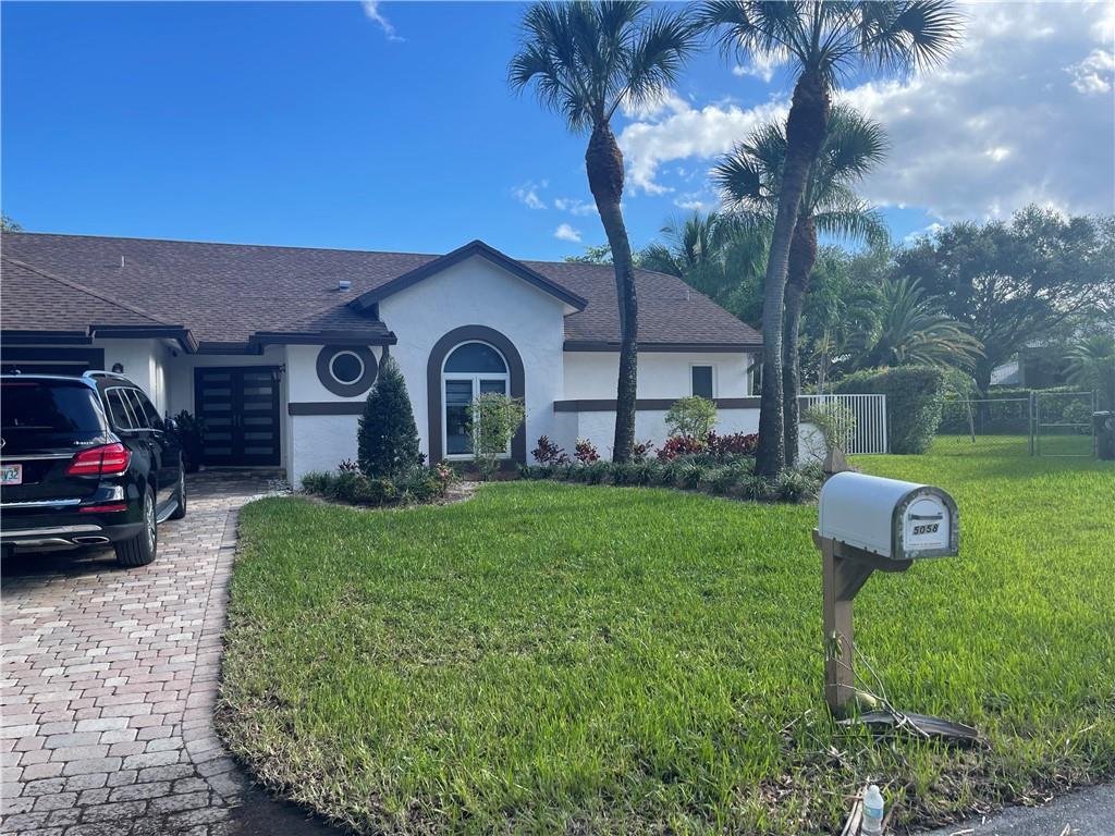 WINSTON PARK SEC ONE-A - Residential