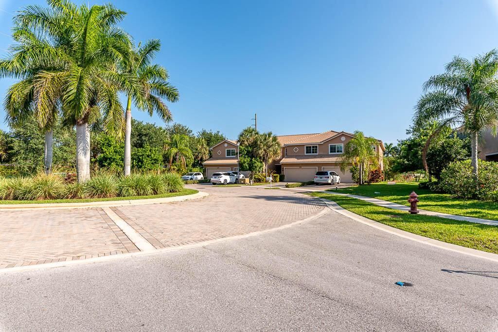 Photo of 4290 Colony View Drive, Lake Worth, FL 33463 (MLS # R10991044)