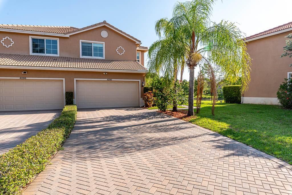Photo of 4290 Colony View Drive, Lake Worth, FL 33463 (MLS # R10991044)