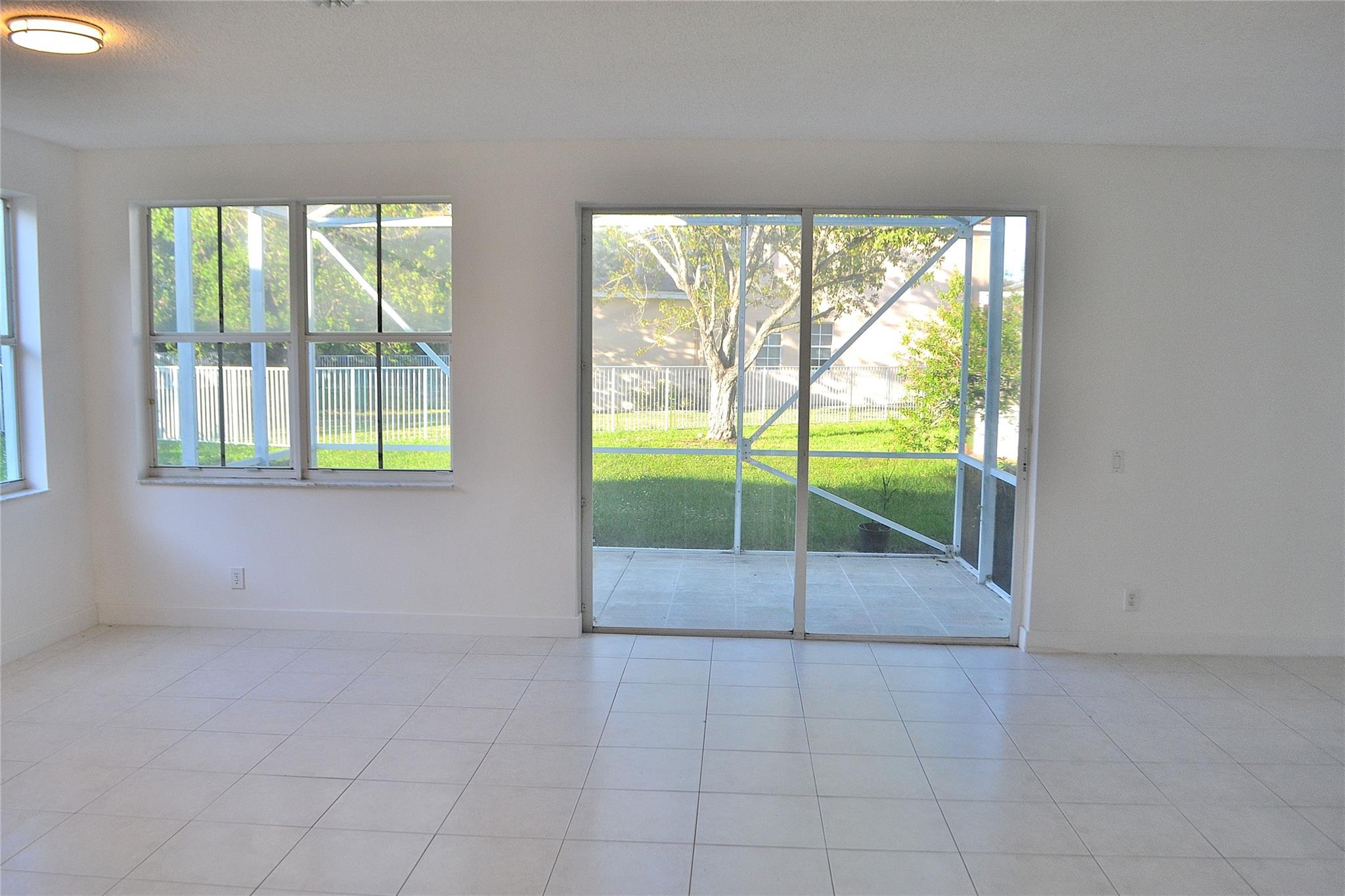 THE MEADOWS - Residential