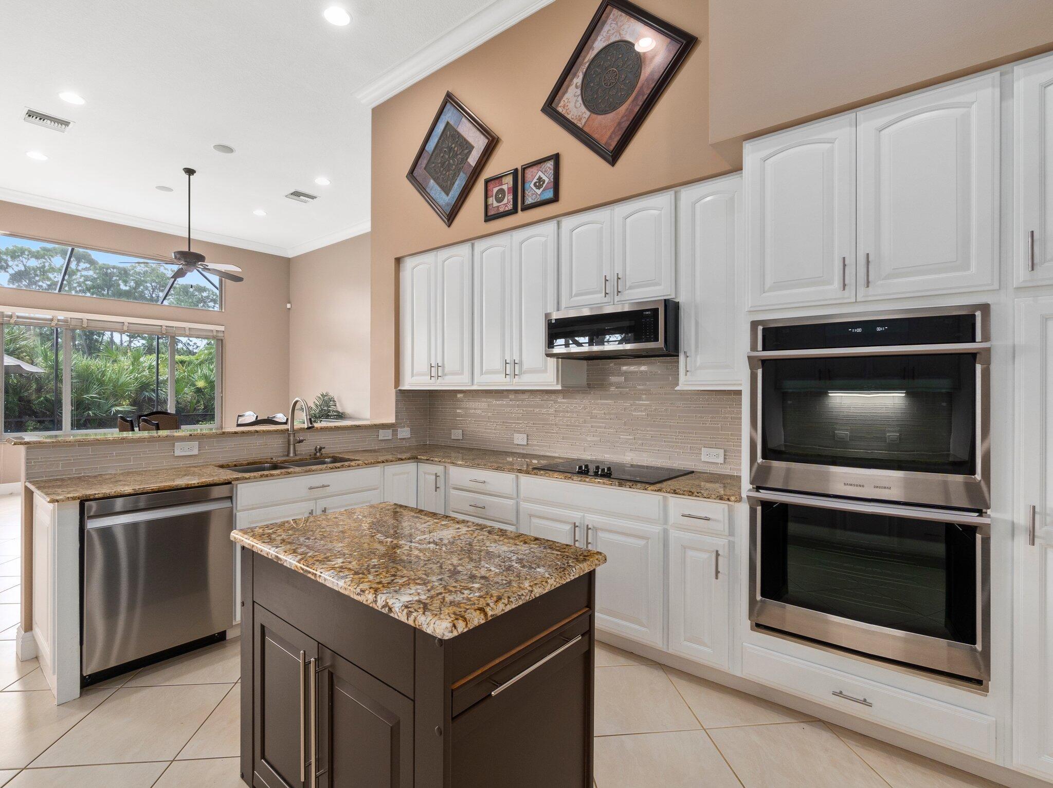 POD 26 AT THE RESERVE PHASE 1 CYPRESS POINT - Residential