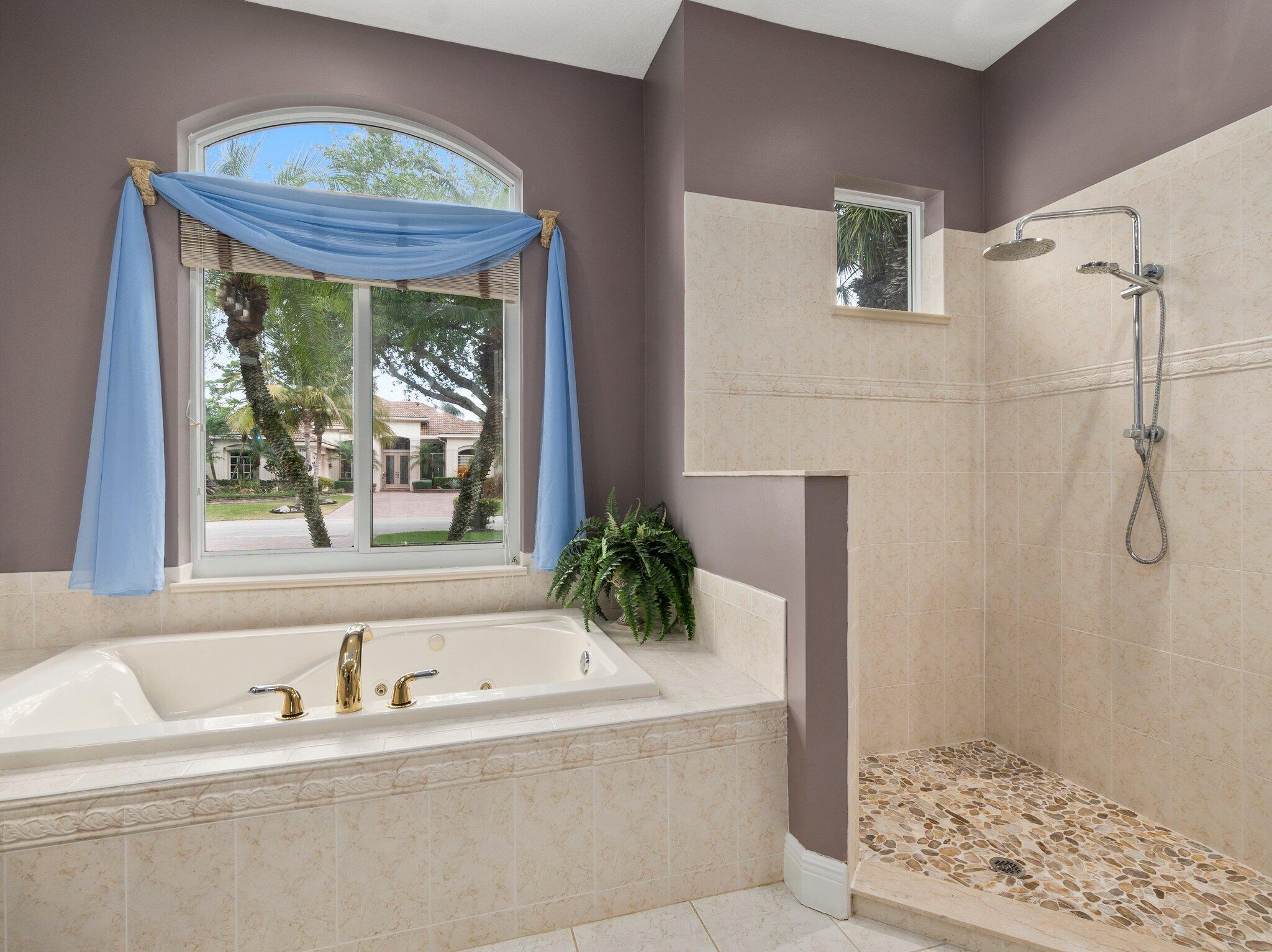 POD 26 AT THE RESERVE PHASE 1 CYPRESS POINT - Residential