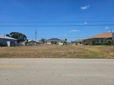 2222 NE 24th Avenue Cape Coral FL 33909