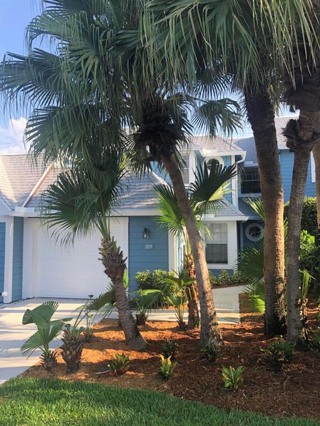 Photo of 109 Ocean Dunes Circle, Jupiter, FL 33477 (MLS # R10714977)