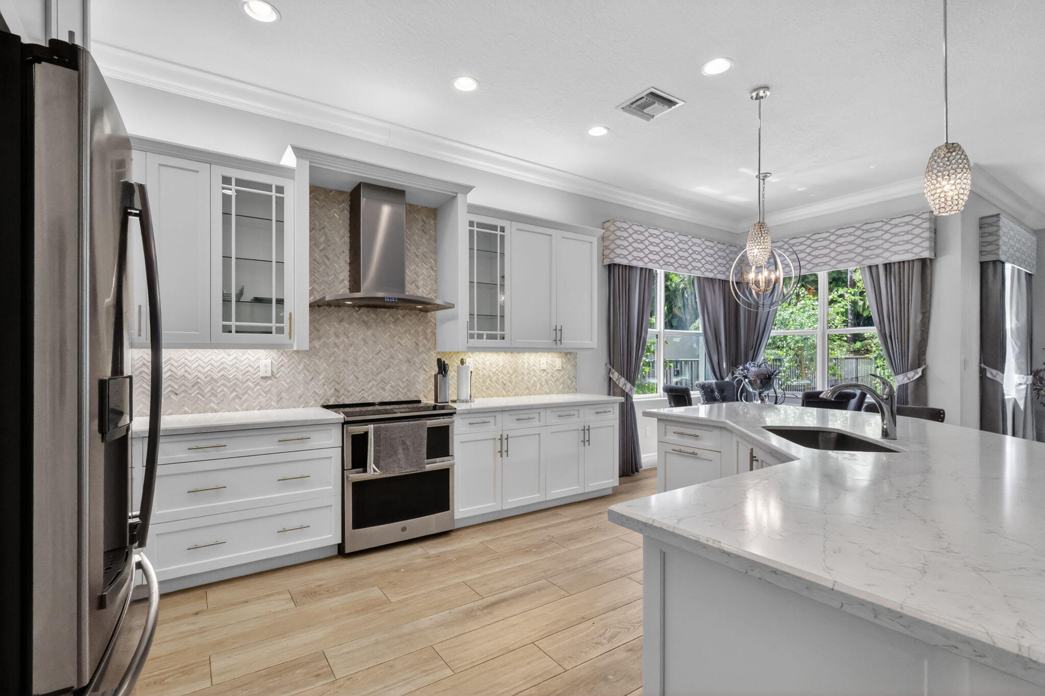 VALENCIA COVE AGR PUD SOUTH PL - Residential Lease