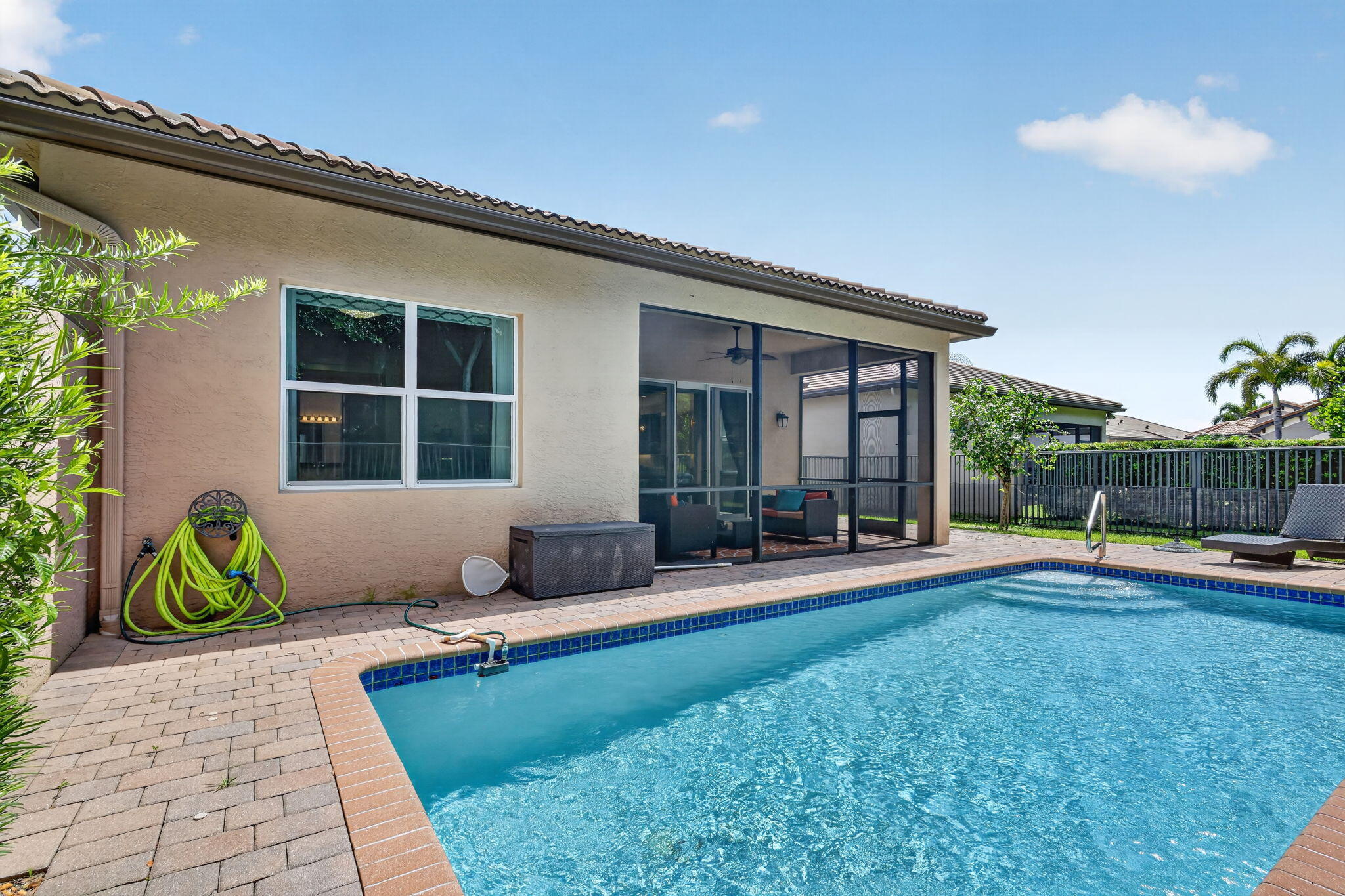 VALENCIA COVE AGR PUD SOUTH PL - Residential Lease