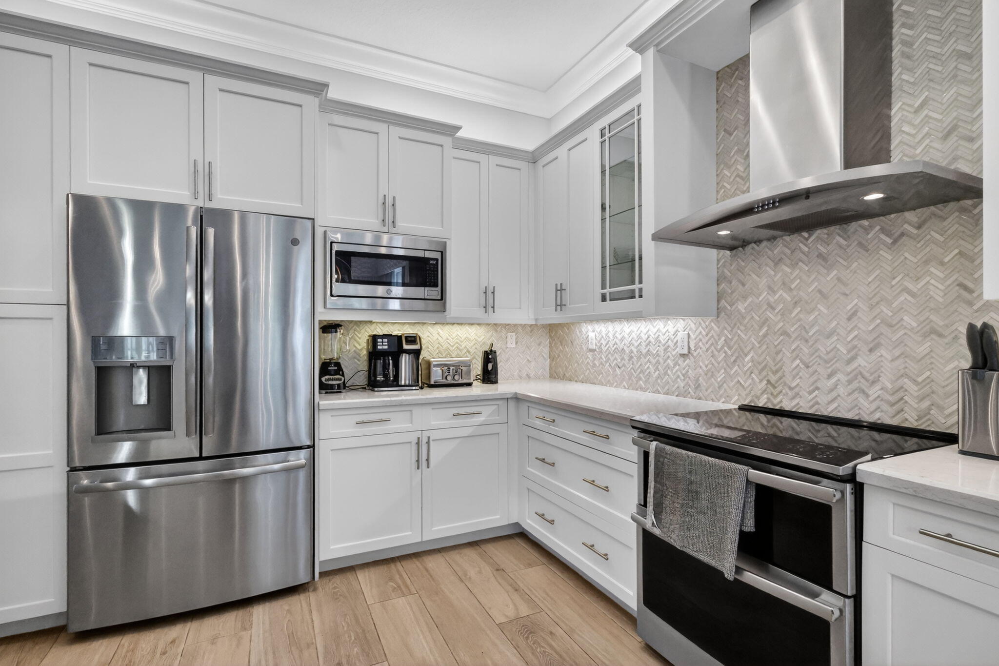VALENCIA COVE AGR PUD SOUTH PL - Residential Lease
