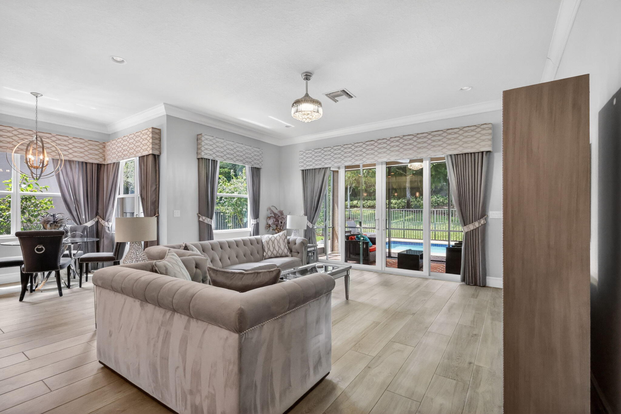 VALENCIA COVE AGR PUD SOUTH PL - Residential Lease