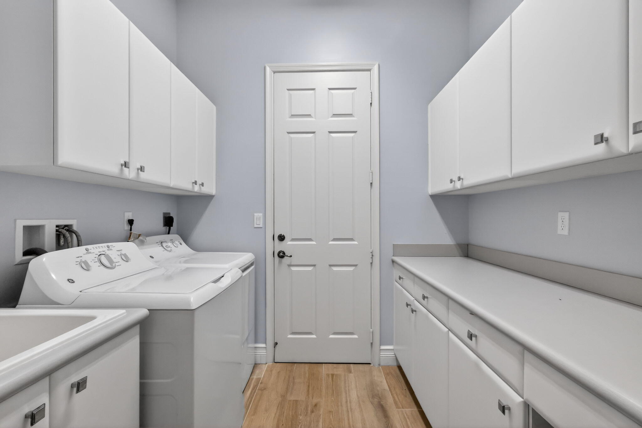 VALENCIA COVE AGR PUD SOUTH PL - Residential Lease