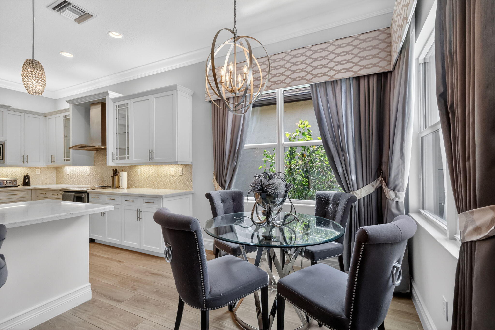 VALENCIA COVE AGR PUD SOUTH PL - Residential Lease