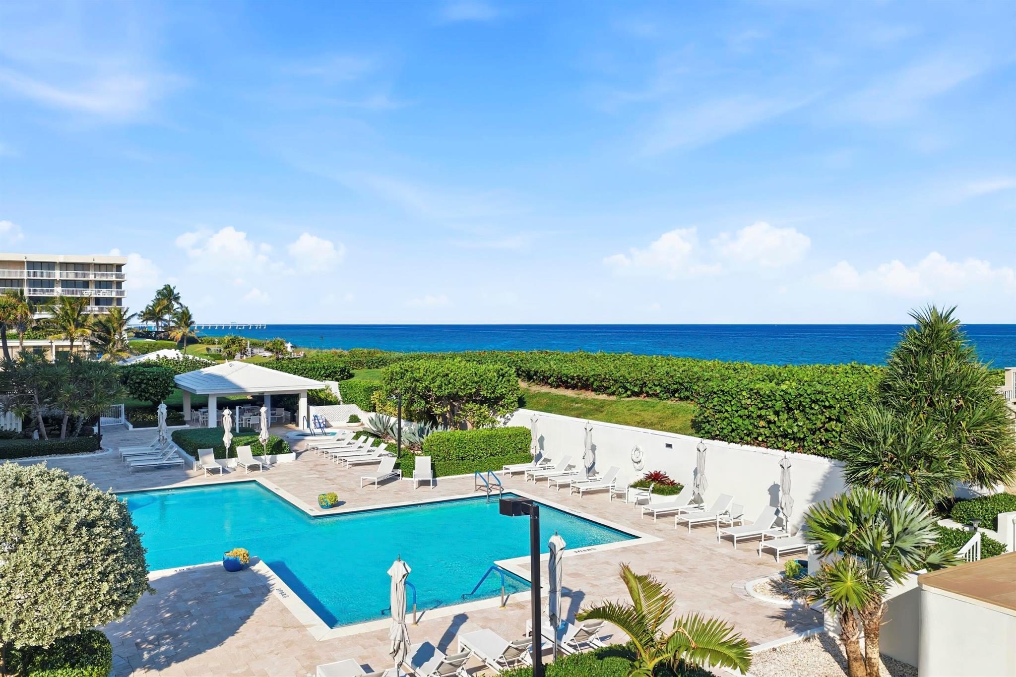 MERIDIAN OF PALM BEACH - Residential