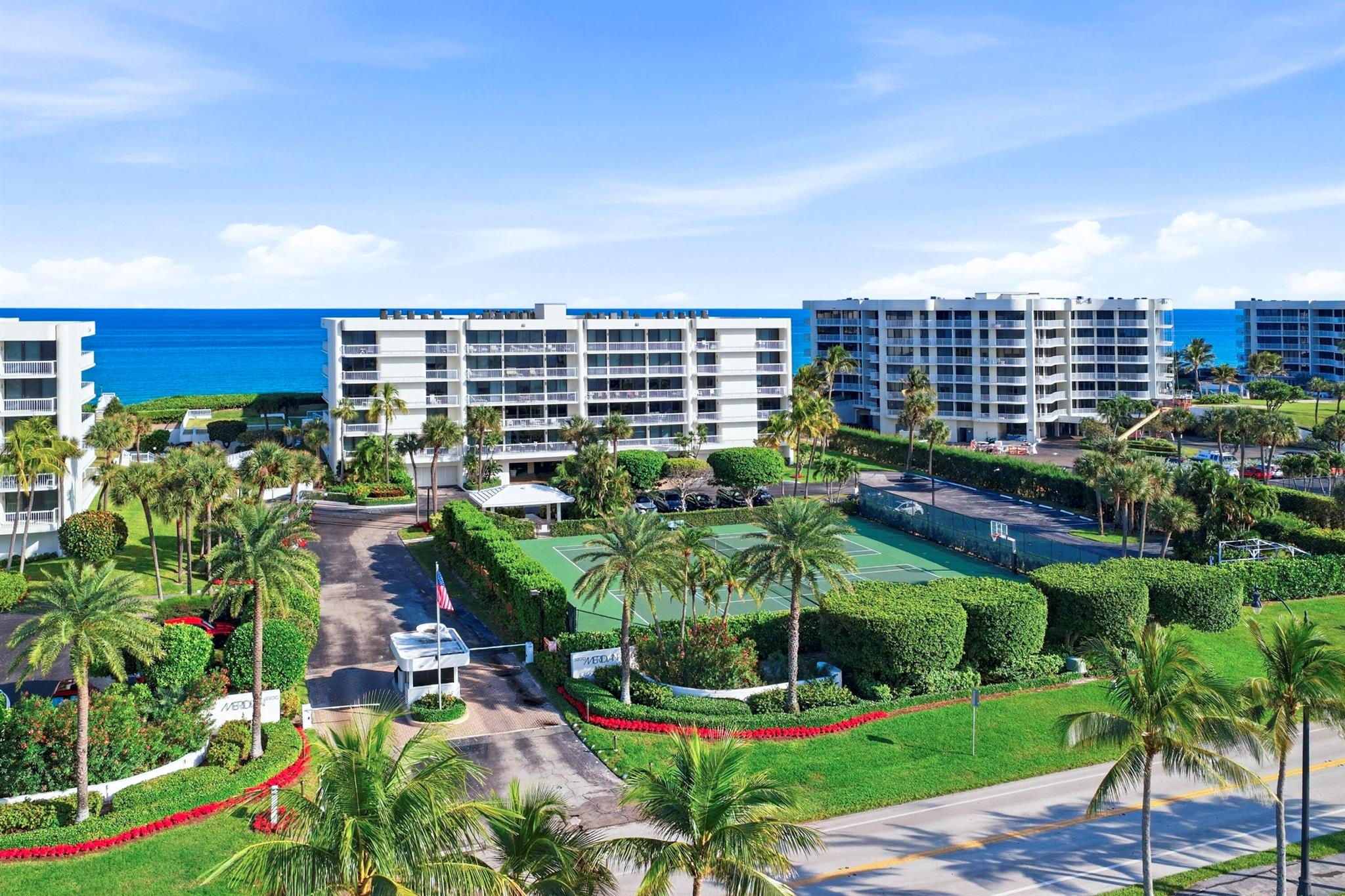 MERIDIAN OF PALM BEACH - Residential