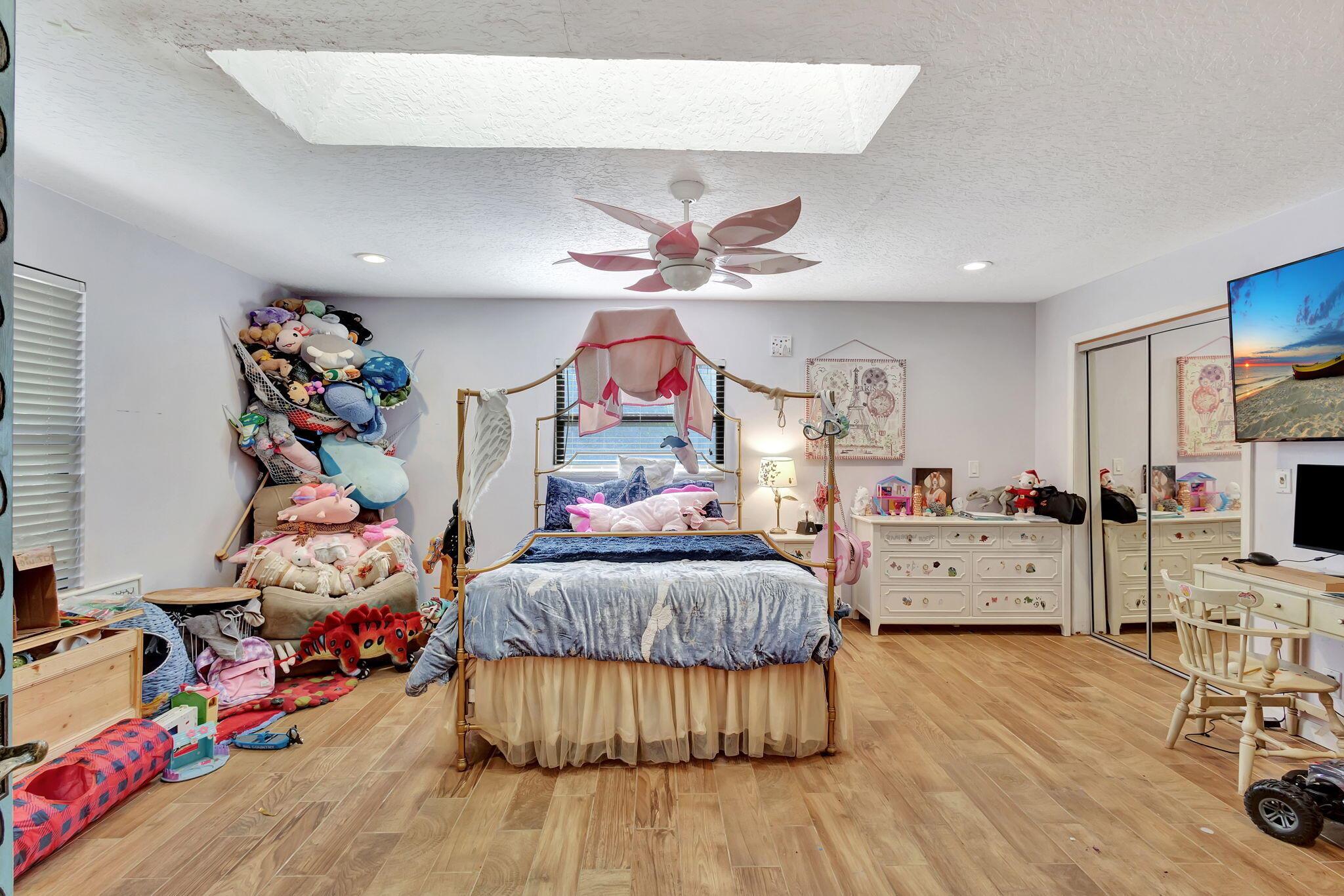 Acreage - Residential