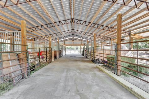 A home in Loxahatchee