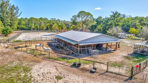 A home in Loxahatchee