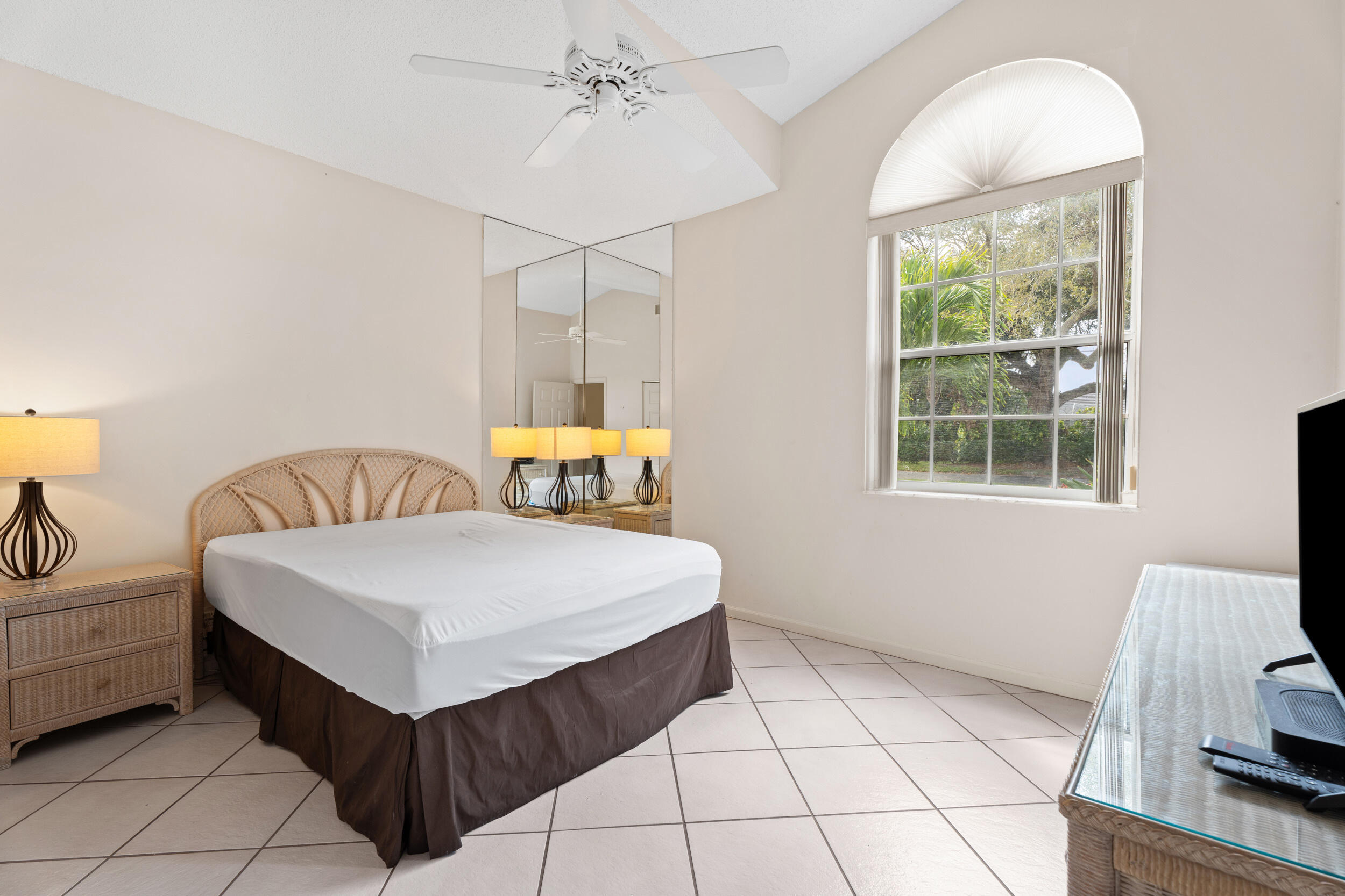 EASTPOINTE SUB 10-A - Residential