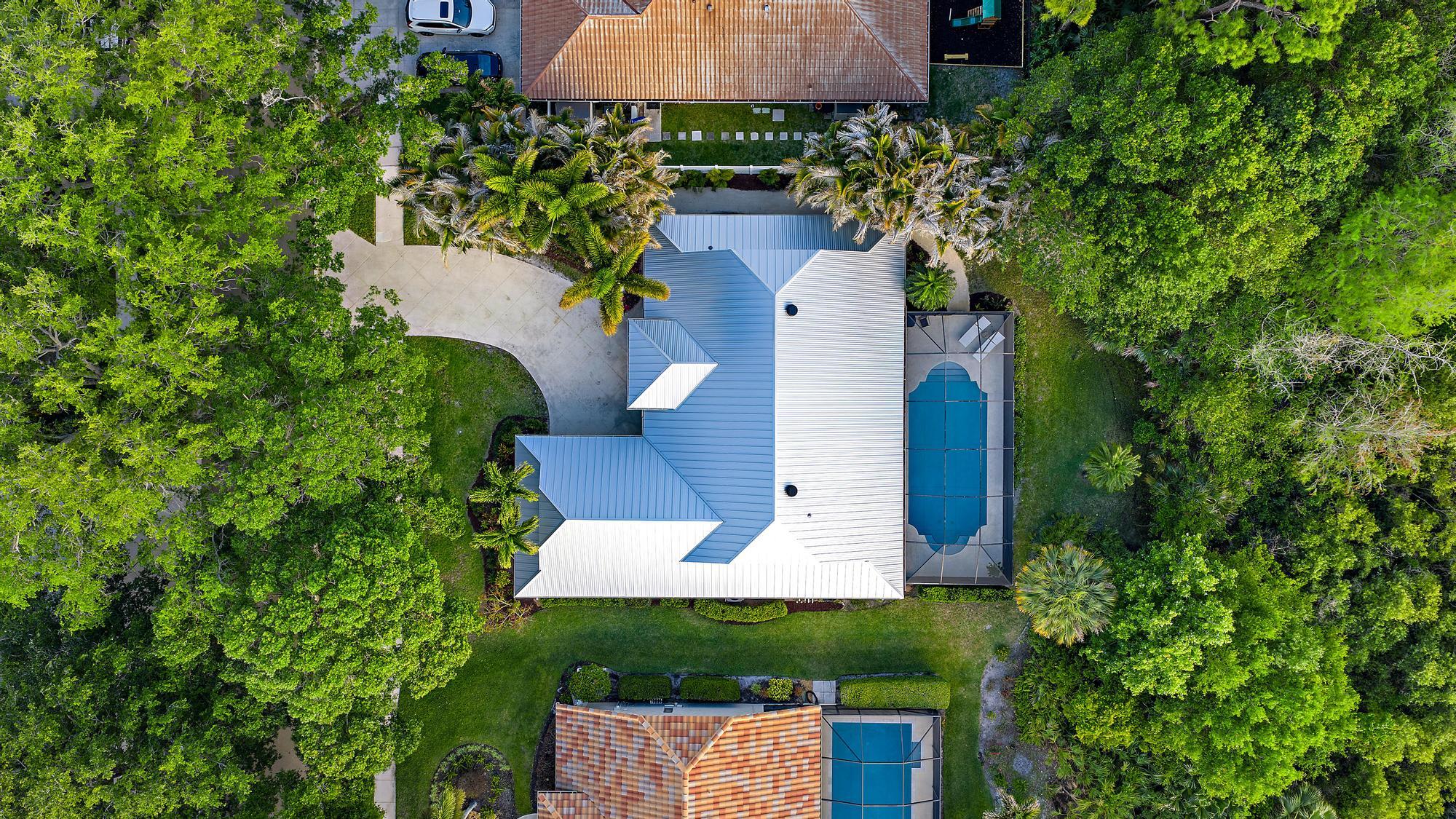 SHORES 4 - Residential