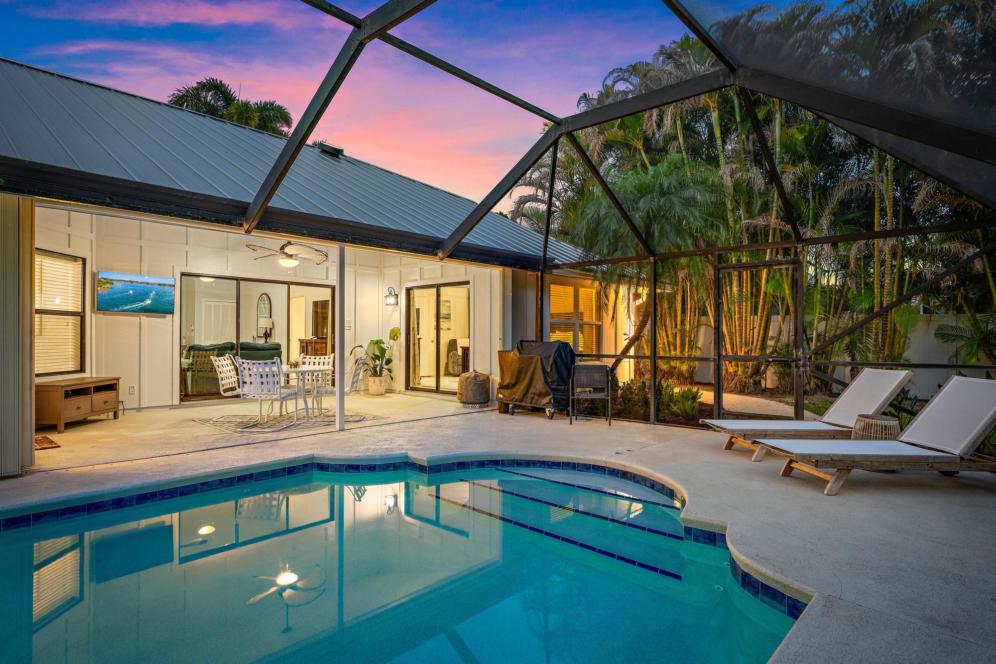 SHORES 4 - Residential