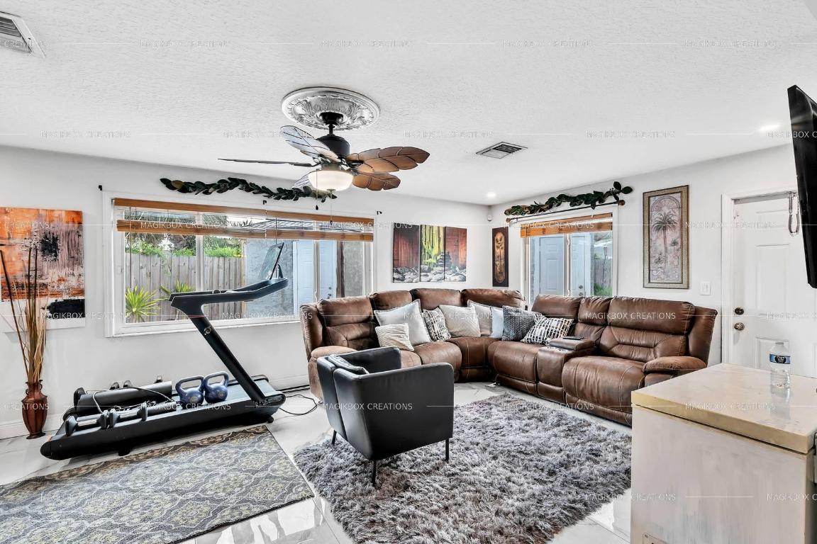 MANGONIA HILLS - Residential