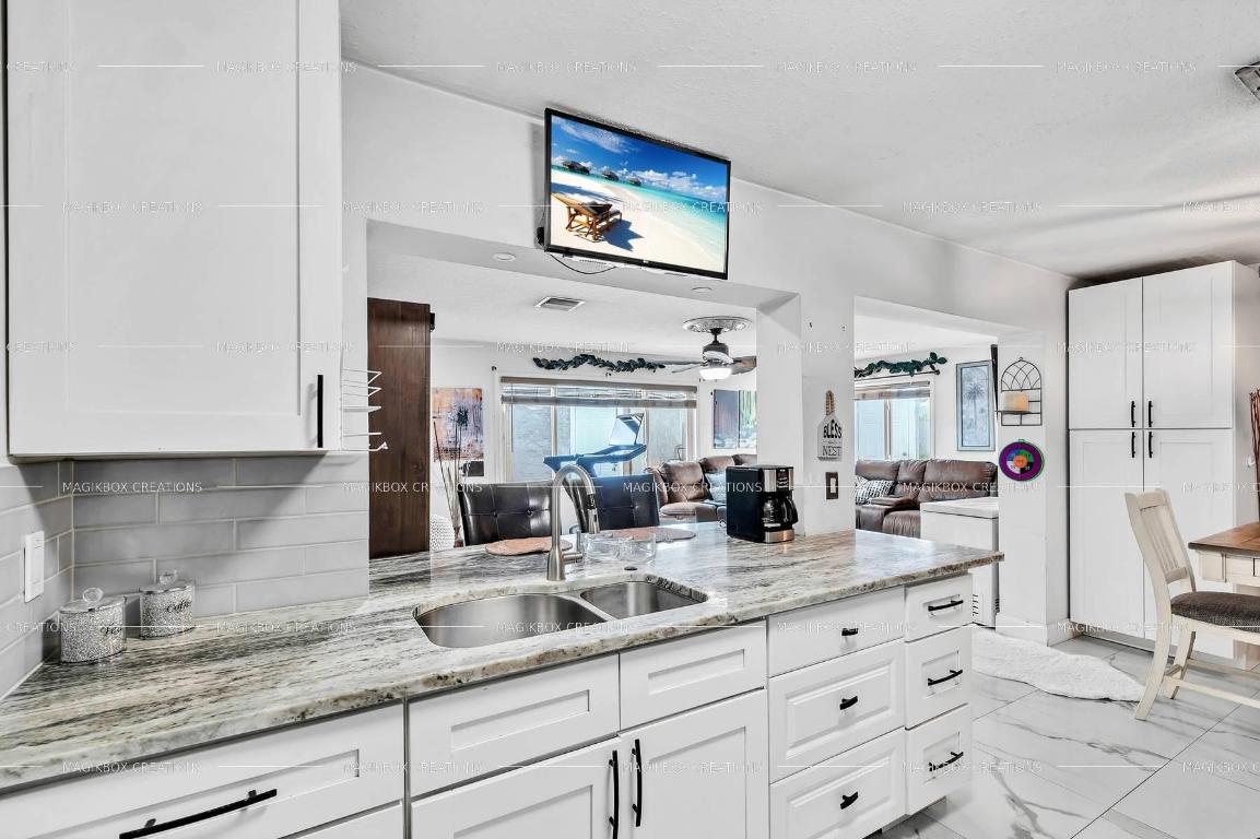 MANGONIA HILLS - Residential