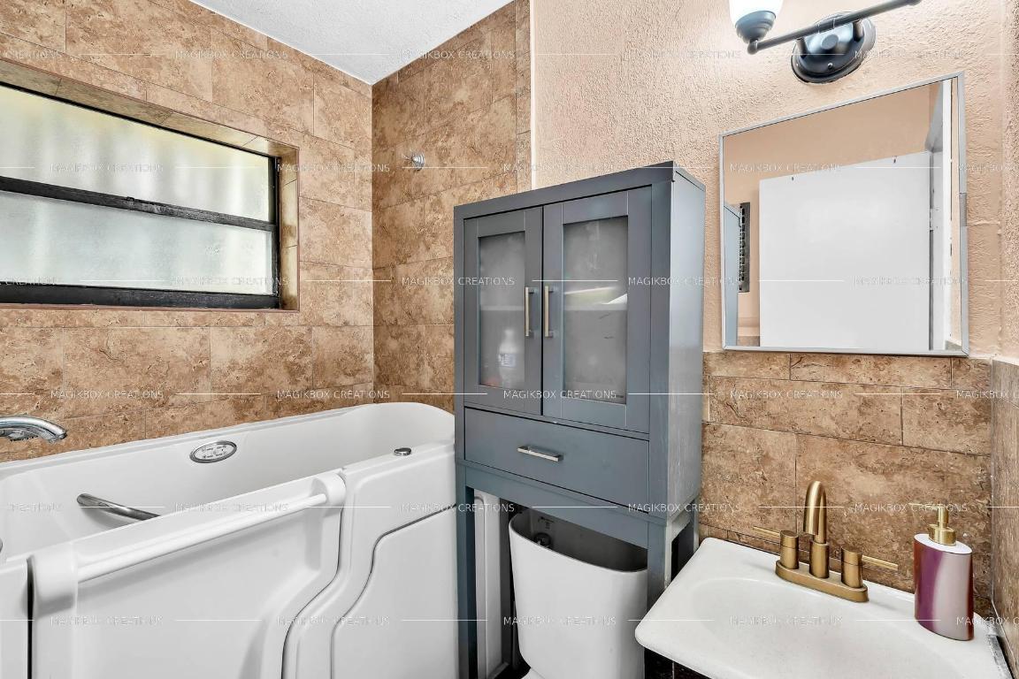 MANGONIA HILLS - Residential