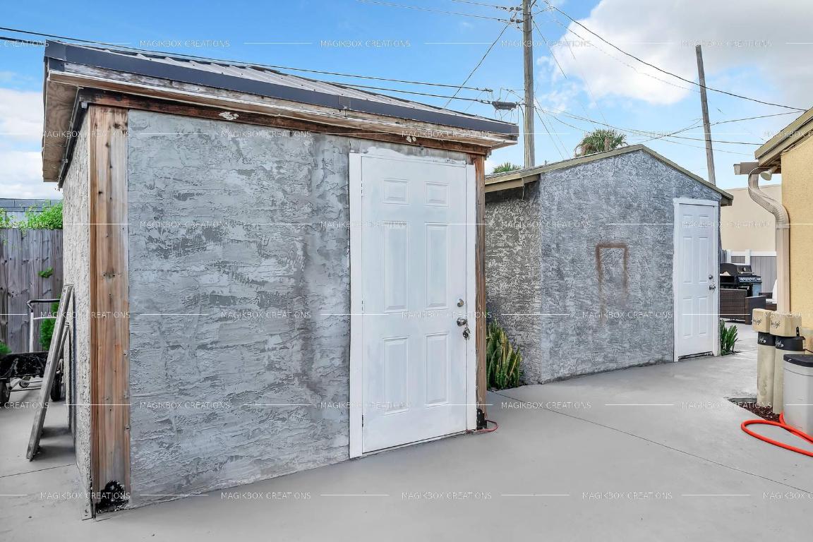 MANGONIA HILLS - Residential