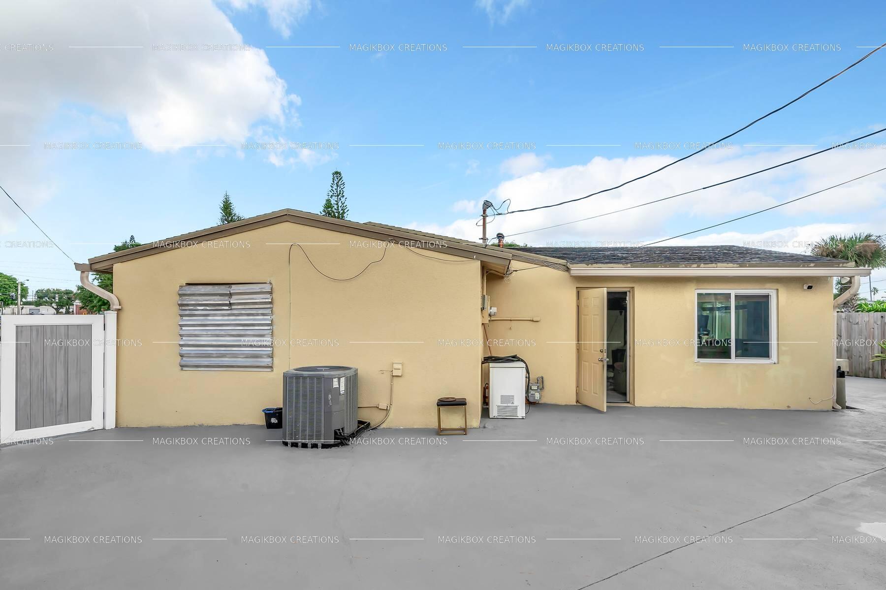 MANGONIA HILLS - Residential