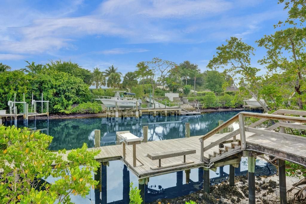 Photo of 805 Hummingbird Way #2d, North Palm Beach, FL 33408 (MLS # R11027985)