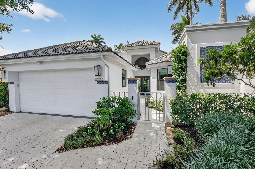 Photo of 2101 NW 60th Circle, Boca Raton, FL 33496 (MLS # R11127876)