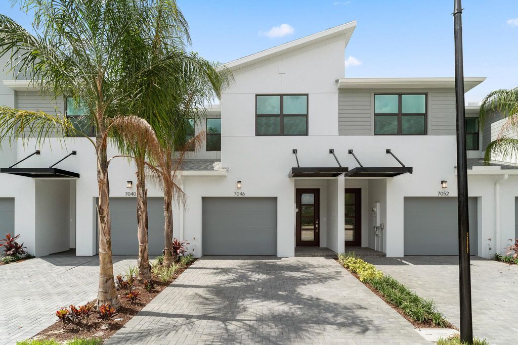 Photo of 7046 Channing Avenue, Lake Worth, FL 33467 (MLS # R11100633)