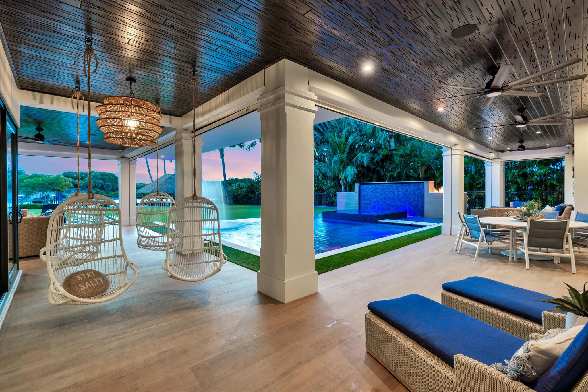 JUPITER INLET BEACH COLON - Residential