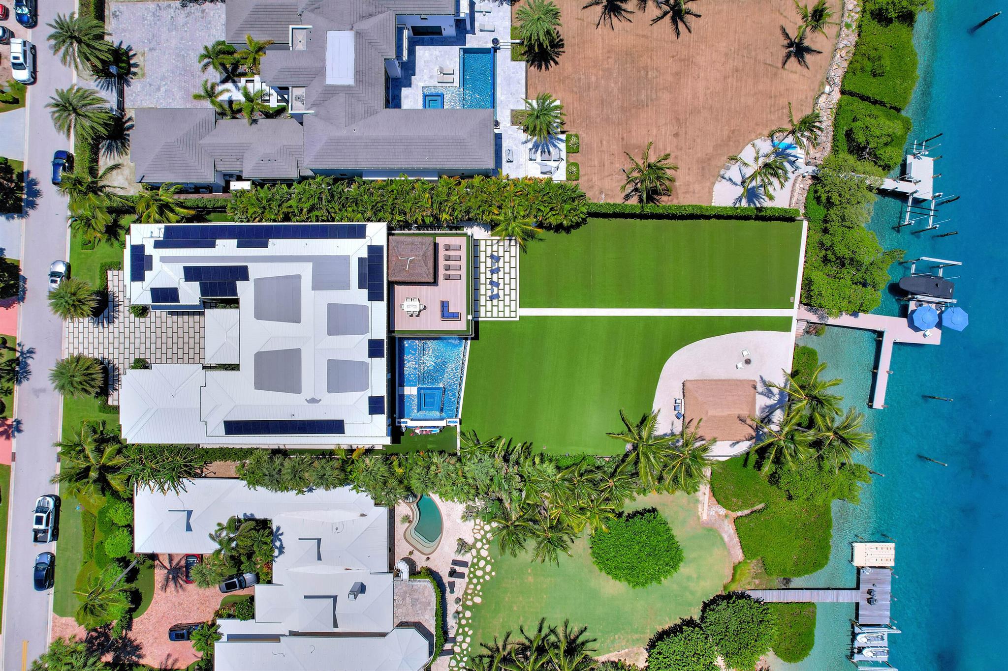 JUPITER INLET BEACH COLON - Residential