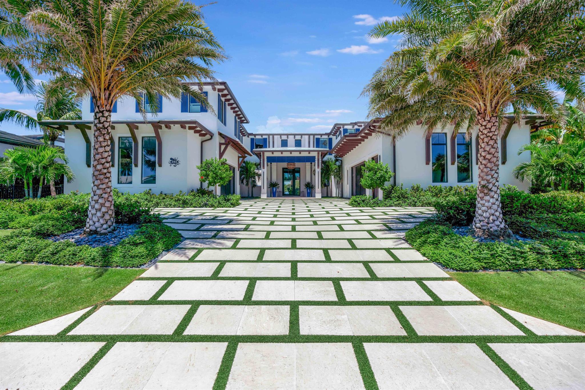 JUPITER INLET BEACH COLON - Residential