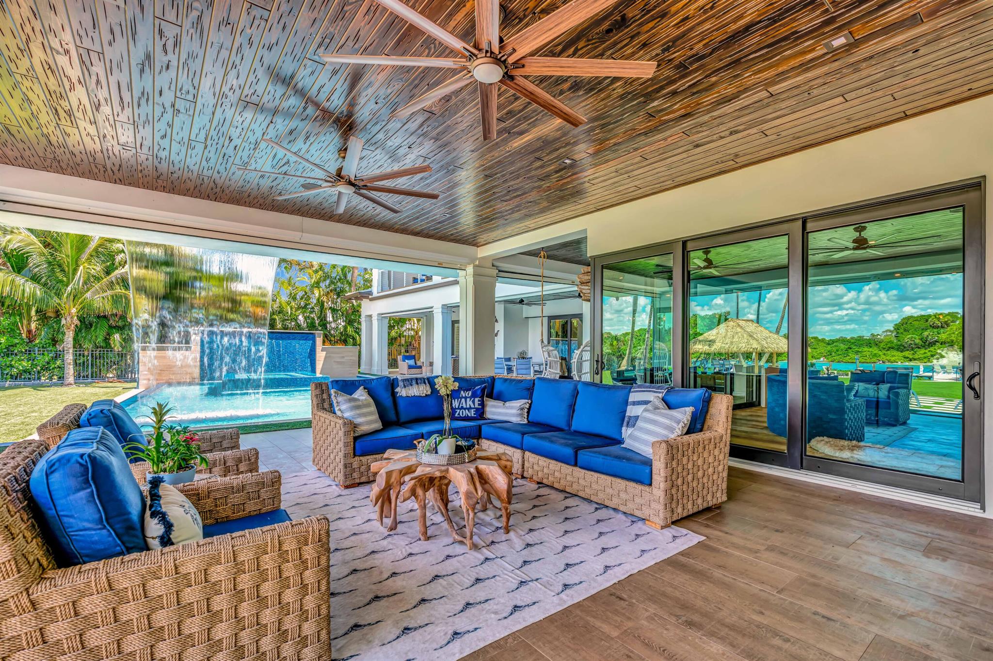 JUPITER INLET BEACH COLON - Residential