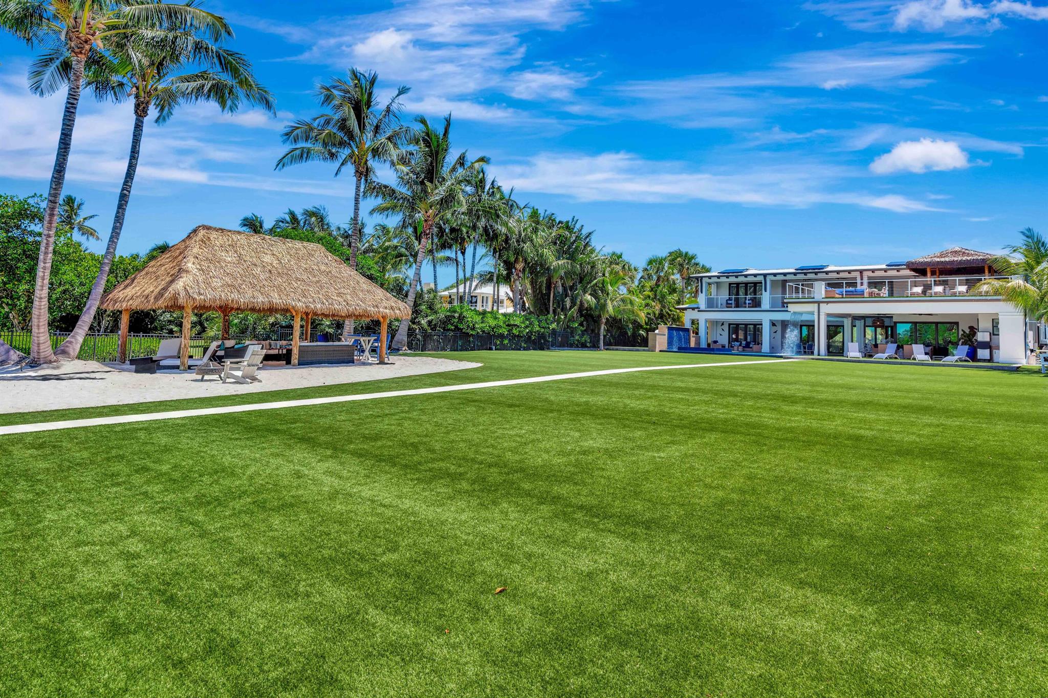 JUPITER INLET BEACH COLON - Residential