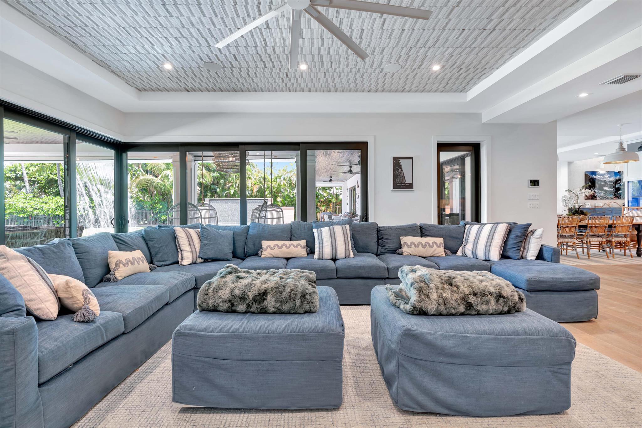 JUPITER INLET BEACH COLON - Residential