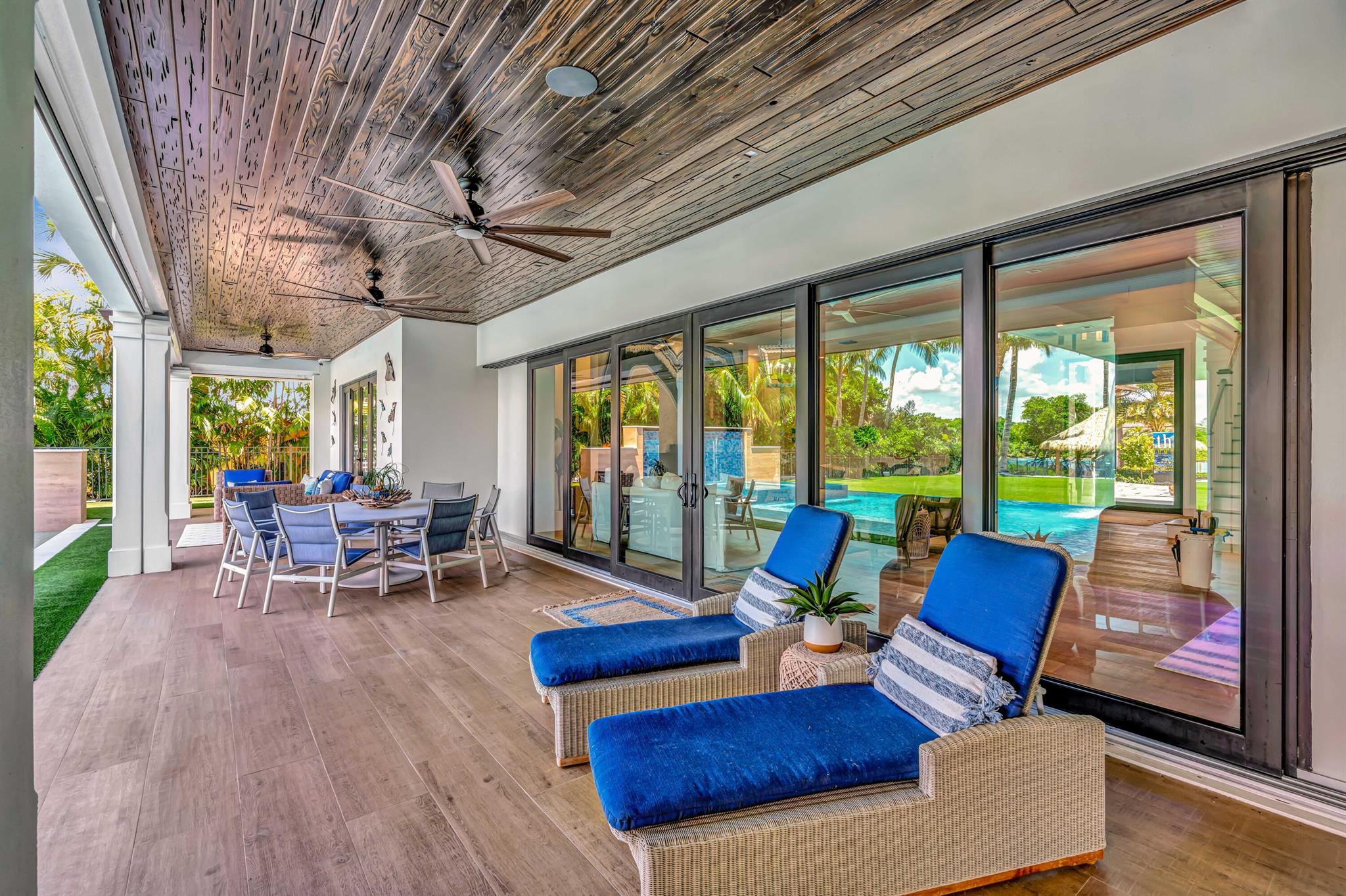 JUPITER INLET BEACH COLON - Residential