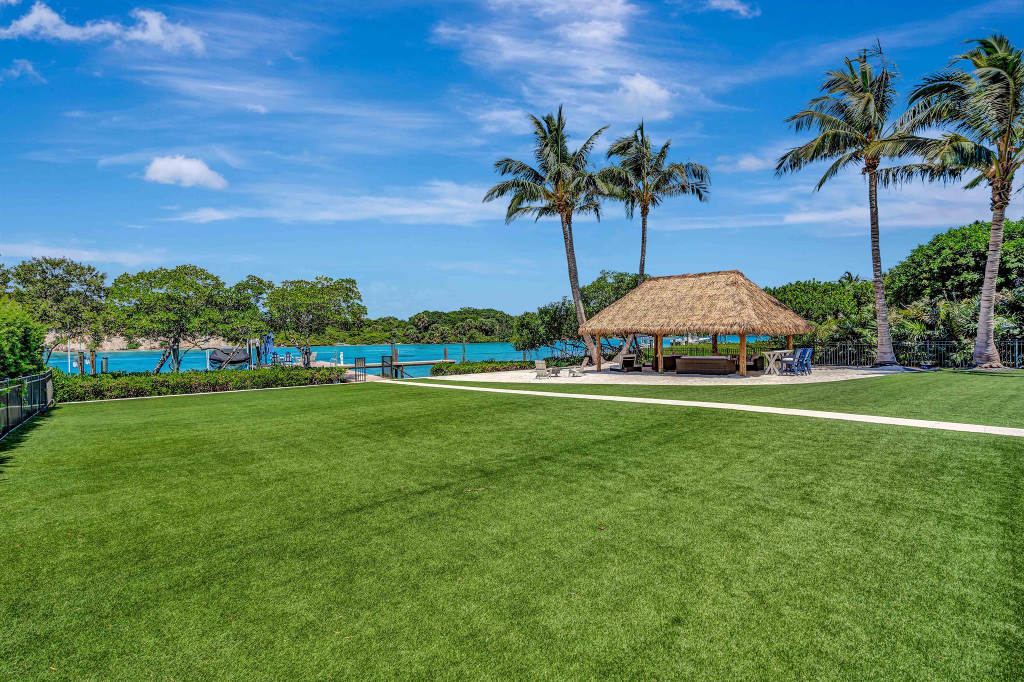 JUPITER INLET BEACH COLON - Residential